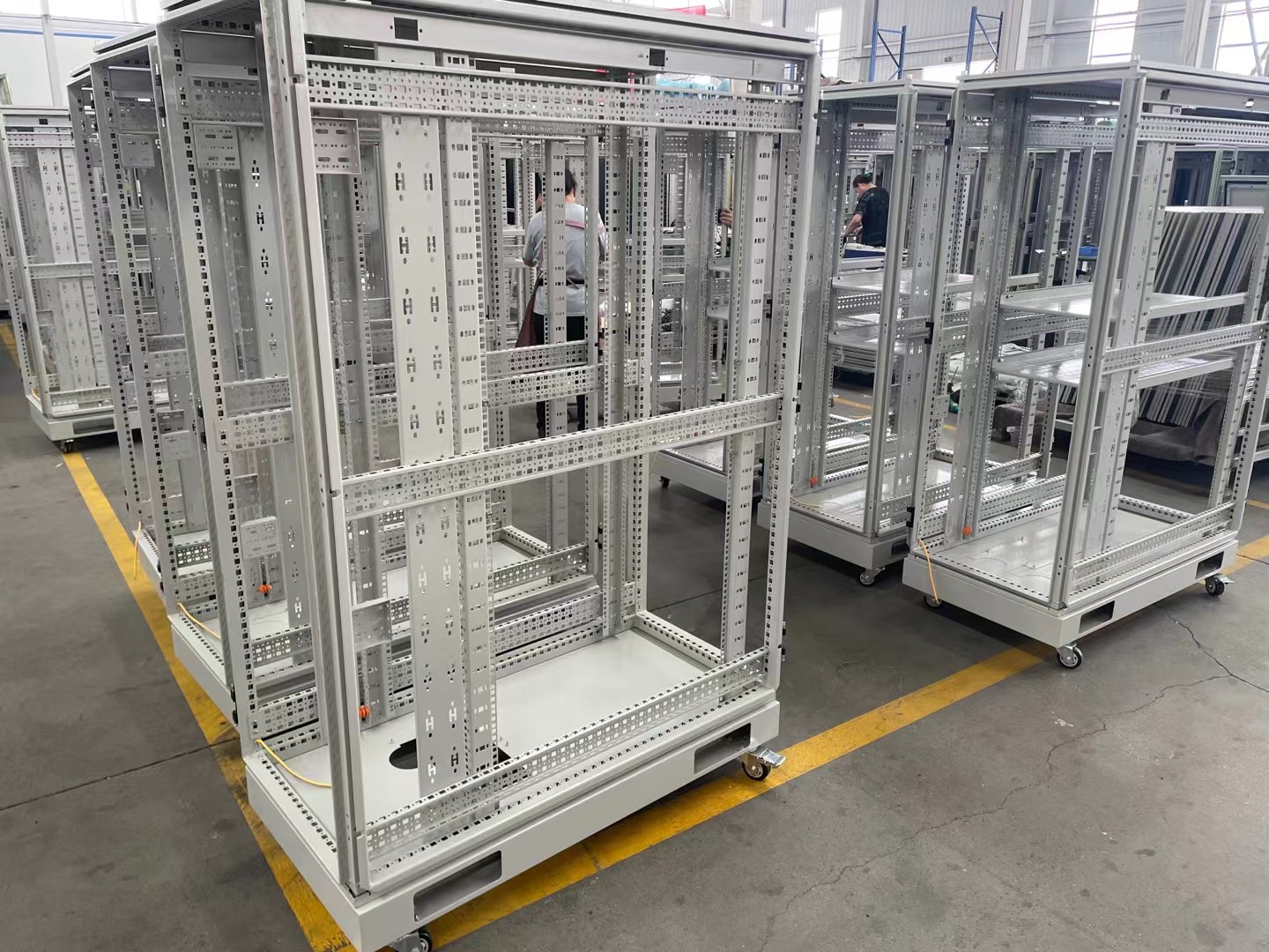 丽水市机柜加工钣金加工定制 - 一站式服务